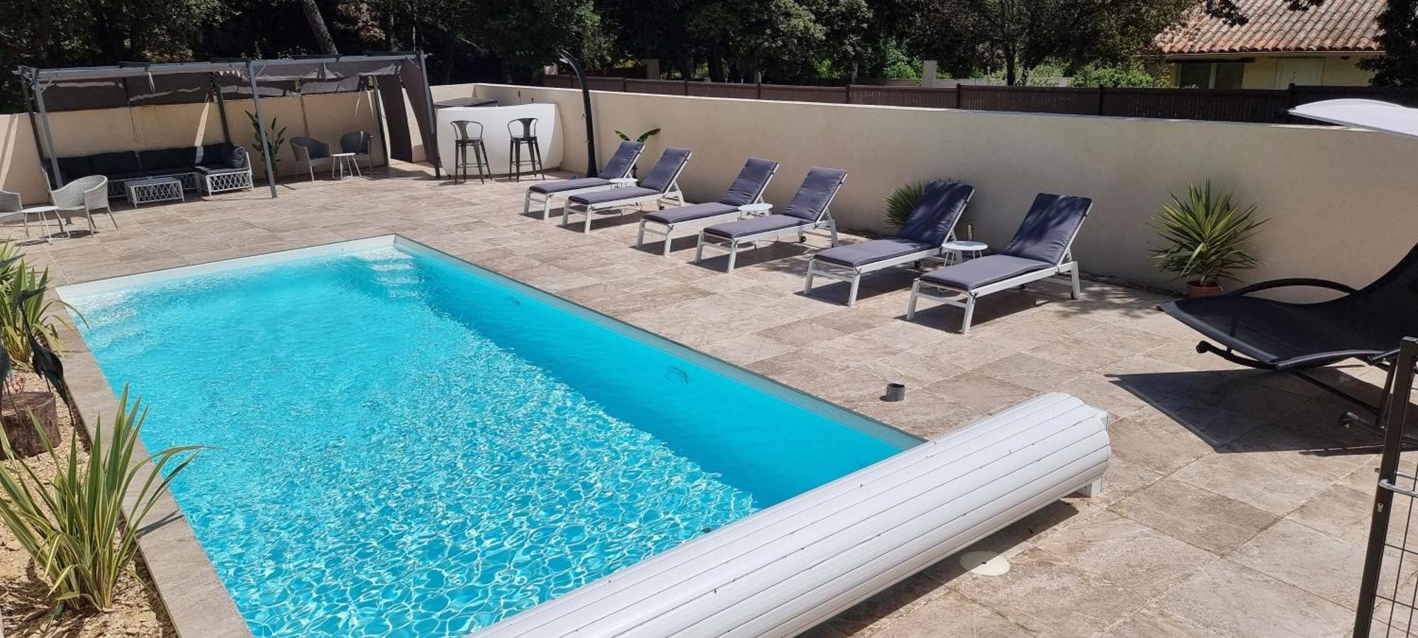 Les Bois De Zola Entre Provence Et Luberon Aparthotel Saint-Esteve-Janson Екстериор снимка